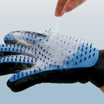 Gant de toilettage et de massage pour chat Kitty Glove 🤍 Moins de poils, plus de caresses en un seul geste !  🤚✋